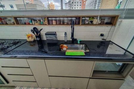 Apartamento à venda com 161m², 2 quartos e 1 vaga