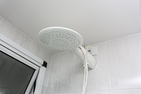 Apartamento para alugar com 60m², 2 quartos e 2 vagas Apartamento para alugar com 60m², 2 quartos e 2 vagasBanheiro - Chuveiro