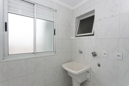 Área de Serviço de apartamento para alugar com 2 quartos, 60m² em Vila Margarida, São Paulo