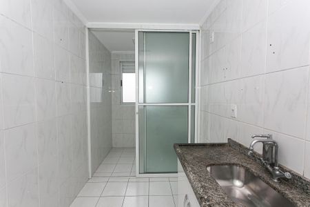 Cozinha de apartamento para alugar com 2 quartos, 60m² em Vila Margarida, São Paulo