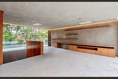 Casa à venda com 5 quartos, 402m² em Jardim America, São Paulo