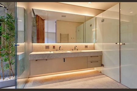 Casa à venda com 5 quartos, 402m² em Jardim America, São Paulo