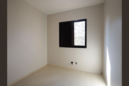 Apartamento à venda com 75m², 3 quartos e 1 vagaQuarto 2