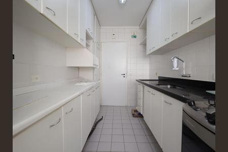 Apartamento à venda com 75m², 3 quartos e 1 vagaCozinha