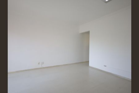 Apartamento à venda com 75m², 3 quartos e 1 vagaSala