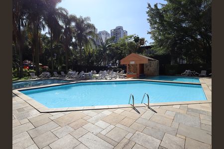 Apartamento à venda com 75m², 3 quartos e 1 vagaÁrea comum - Piscina