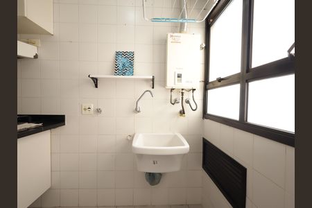 Apartamento à venda com 75m², 3 quartos e 1 vagaÁrea de Serviço