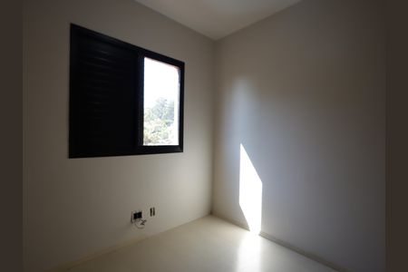 Apartamento à venda com 75m², 3 quartos e 1 vagaQuarto 2