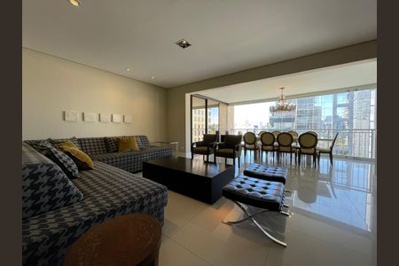 Apartamento à venda com 189m², 3 quartos e 3 vagas