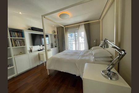 Apartamento à venda com 3 quartos, 189m² em Itaim Bibi, São Paulo