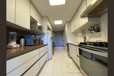 Apartamento à venda com 189m², 3 quartos e 3 vagas