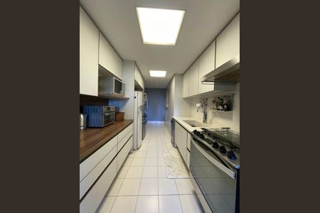 Apartamento à venda com 189m², 3 quartos e 3 vagas