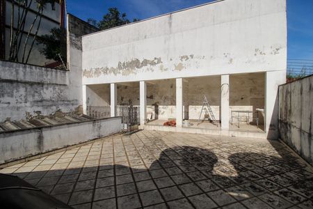 Casa para alugar com 225m², 2 quartos e 1 vaga Casa para alugar com 225m², 2 quartos e 1 vagaÁrea externa