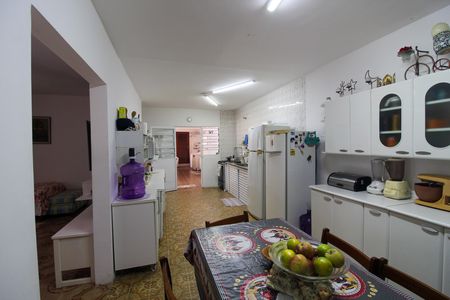 Casa para alugar com 225m², 2 quartos e 1 vaga Casa para alugar com 225m², 2 quartos e 1 vagaCozinha