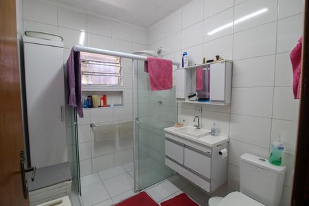 Casa para alugar com 225m², 2 quartos e 1 vaga Casa para alugar com 225m², 2 quartos e 1 vagaBanheiro 2