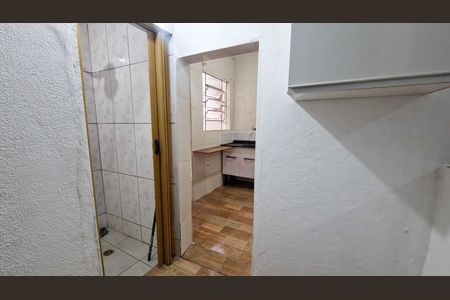Casa para alugar com 1 quarto, 35m² em Vila Romano, São Paulo