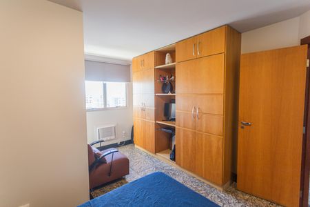 Suíte de apartamento para alugar com 1 quarto, 48m² em Vila Suzana, Belo Horizonte