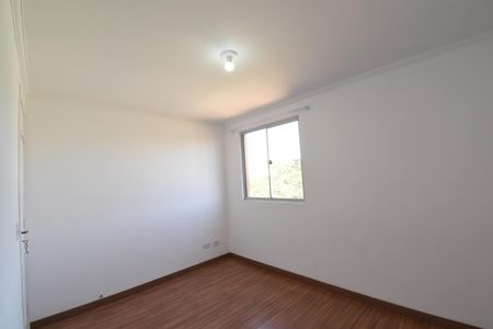 Quarto 1 de apartamento para alugar com 2 quartos, 48m² em Cachoeira, Curitiba