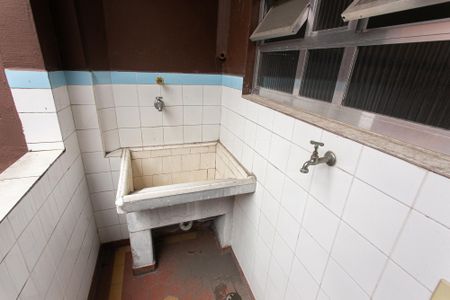 Apartamento para alugar com 70m², 2 quartos e sem vagaÁrea de Serviço