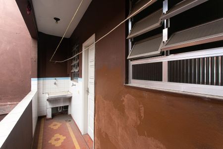 Apartamento para alugar com 70m², 2 quartos e sem vagaÁrea de Serviço / Varanda
