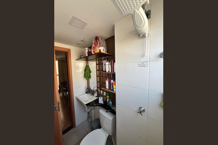 Apartamento à venda com 39m², 2 quartos e 1 vaga Apartamento à venda com 39m², 2 quartos e 1 vagaBanheiro