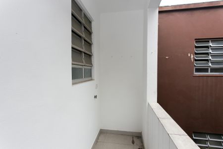 Apartamento para alugar com 70m², 2 quartos e sem vaga Apartamento para alugar com 70m², 2 quartos e sem vagaÁrea de Serviço / Varanda