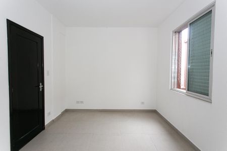 Apartamento para alugar com 70m², 2 quartos e sem vaga