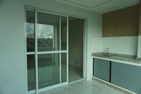 Apartamento para alugar com 125m², 3 quartos e 1 vagaVaranda da Sala