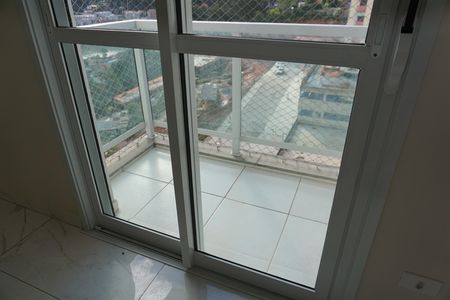 Apartamento para alugar com 125m², 3 quartos e 1 vagaSacada