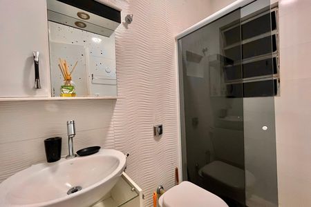 Apartamento para alugar com 66m², 2 quartos e sem vaga Apartamento para alugar com 66m², 2 quartos e sem vagaBanheiro