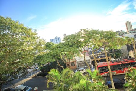 Apartamento à venda com 63m², 2 quartos e 1 vaga