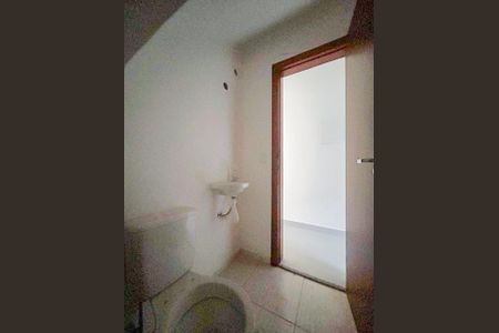 Casa de condomínio para alugar com 71m², 2 quartos e 1 vaga Casa de condomínio para alugar com 71m², 2 quartos e 1 vagaLavabo