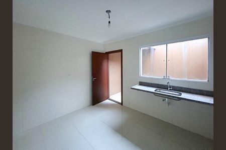 Casa de condomínio para alugar com 71m², 2 quartos e 1 vaga Casa de condomínio para alugar com 71m², 2 quartos e 1 vagaCozinha
