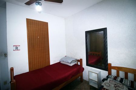 Quarto 2 de casa para alugar com 3 quartos, 75m² em Olaria, Rio de Janeiro