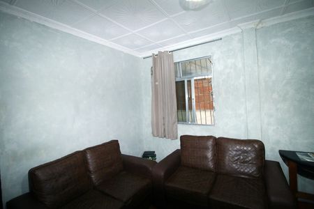 Casa para alugar com 75m², 3 quartos e sem vagaSala