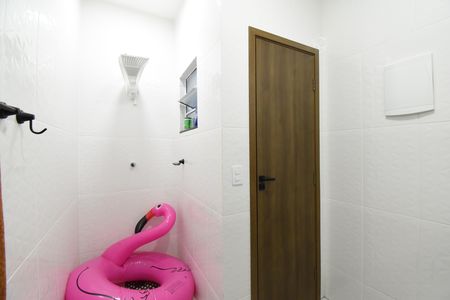 Casa para alugar com 220m², 3 quartos e 3 vagasBanheiro externo