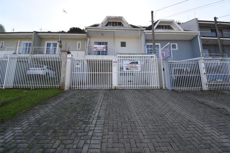 Casa para alugar com 220m², 3 quartos e 3 vagasFachada