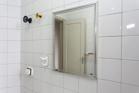 Banheiro de apartamento para alugar com 1 quarto, 70m² em Brás, São Paulo