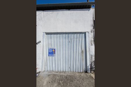 Casa para alugar com 100m², 3 quartos e 1 vaga Casa para alugar com 100m², 3 quartos e 1 vagaFachada da Casa