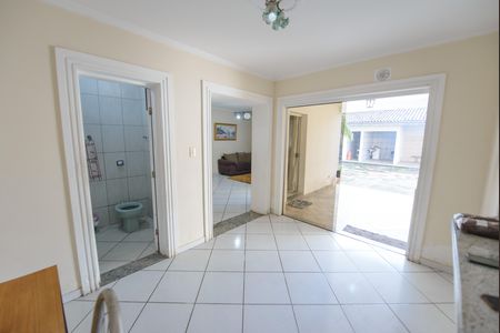 Casa para alugar com 100m², 3 quartos e 1 vaga Casa para alugar com 100m², 3 quartos e 1 vagaCopa