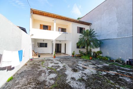 Casa para alugar com 100m², 3 quartos e 1 vaga Casa para alugar com 100m², 3 quartos e 1 vagaQuintal