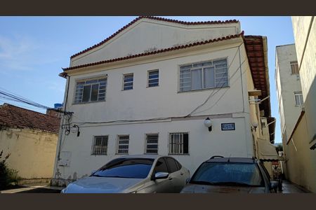 Casa de condomínio para alugar com 67m², 2 quartos e 1 vaga Casa de condomínio para alugar com 67m², 2 quartos e 1 vagaFachada