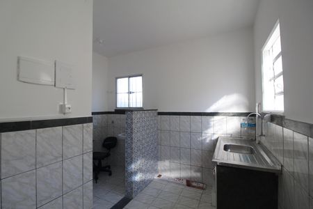 Casa de condomínio para alugar com 67m², 2 quartos e 1 vagaCozinha
