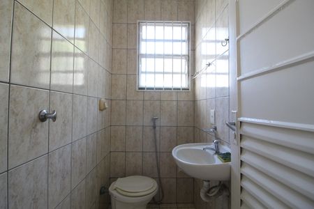 Casa de condomínio para alugar com 67m², 2 quartos e 1 vagaLavabo