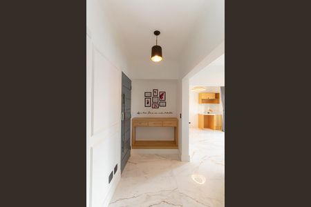 Apartamento para alugar com 130m², 3 quartos e 4 vagas Apartamento para alugar com 130m², 3 quartos e 4 vagasHall de entrada