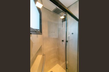 Apartamento para alugar com 130m², 3 quartos e 4 vagas Apartamento para alugar com 130m², 3 quartos e 4 vagasBanheiro social