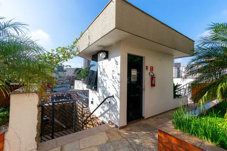 Apartamento para alugar com 130m², 3 quartos e 4 vagas Apartamento para alugar com 130m², 3 quartos e 4 vagasÁrea comum