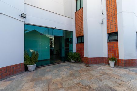 Apartamento para alugar com 130m², 3 quartos e 4 vagas Apartamento para alugar com 130m², 3 quartos e 4 vagasÁrea comum