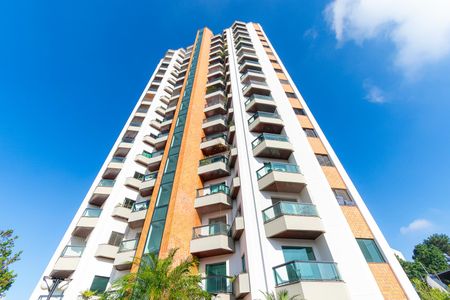 Apartamento para alugar com 130m², 3 quartos e 4 vagas Apartamento para alugar com 130m², 3 quartos e 4 vagasFachada
