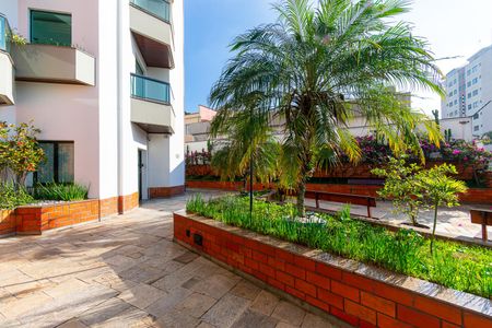 Apartamento para alugar com 130m², 3 quartos e 4 vagas Apartamento para alugar com 130m², 3 quartos e 4 vagasÁrea comum